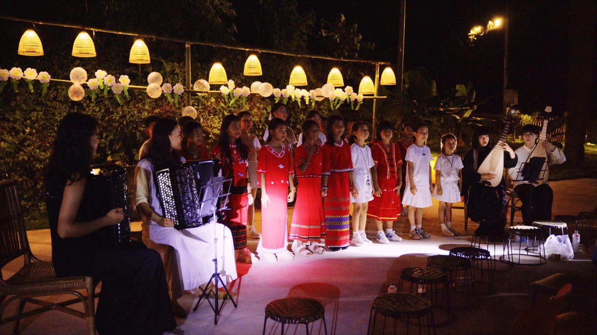 HERRRR evening concert in Dali